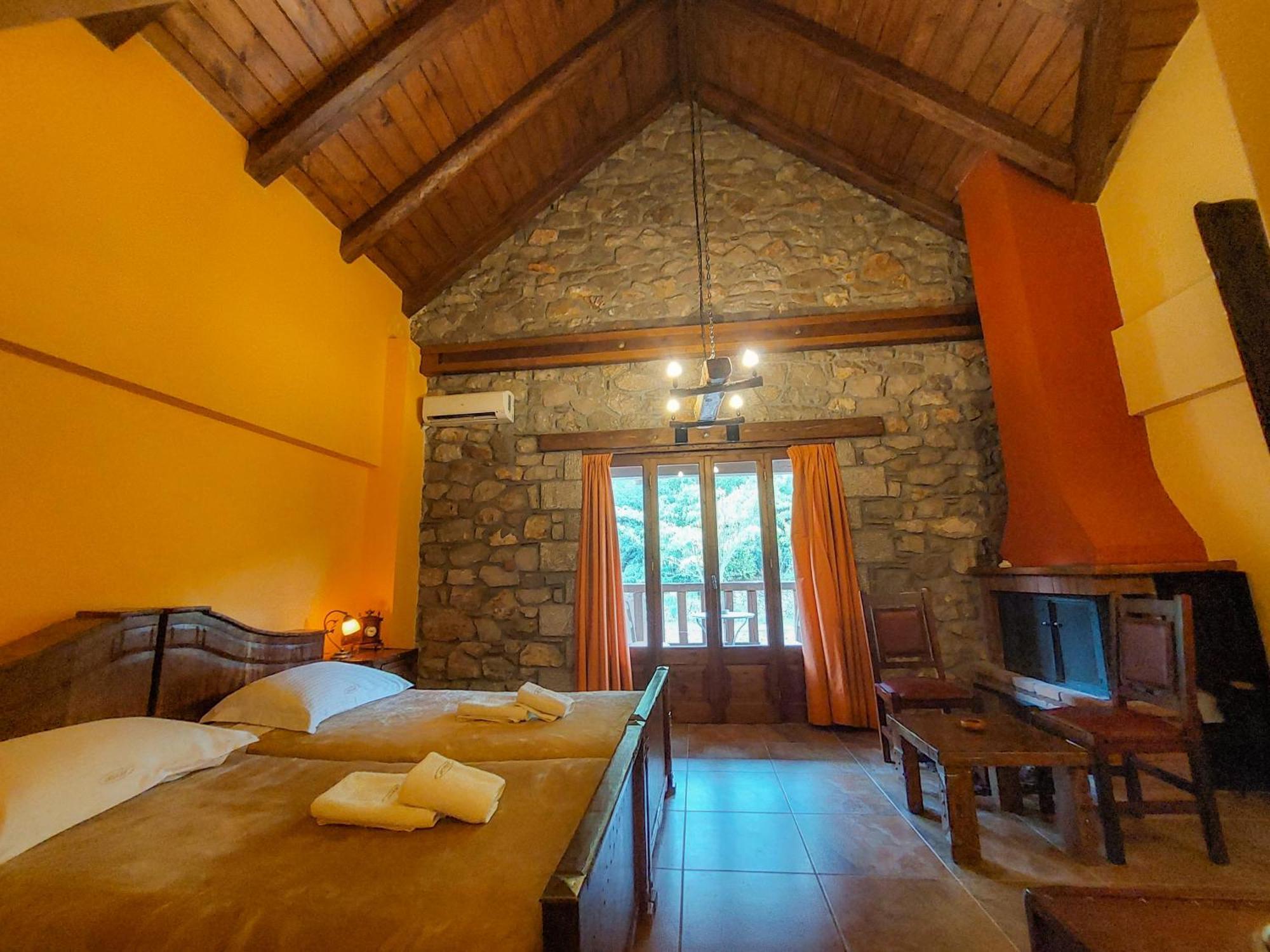 Metohi Hotel Mariolata Ngoại thất bức ảnh