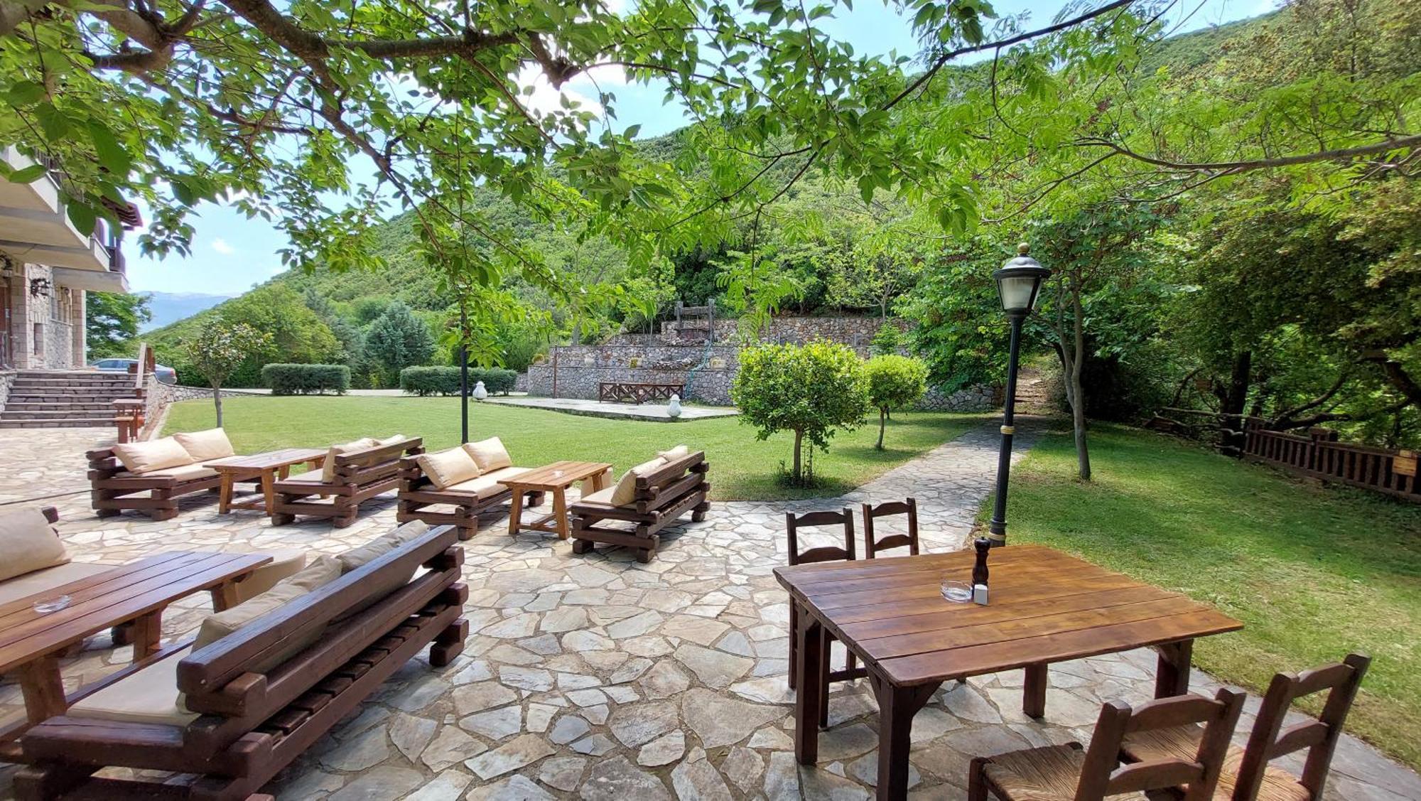 Metohi Hotel Mariolata Ngoại thất bức ảnh